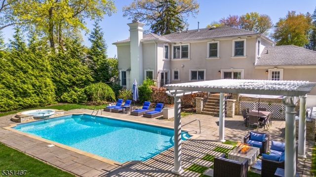 11 Hubbardton Rd, Wayne Twp., NJ 07470