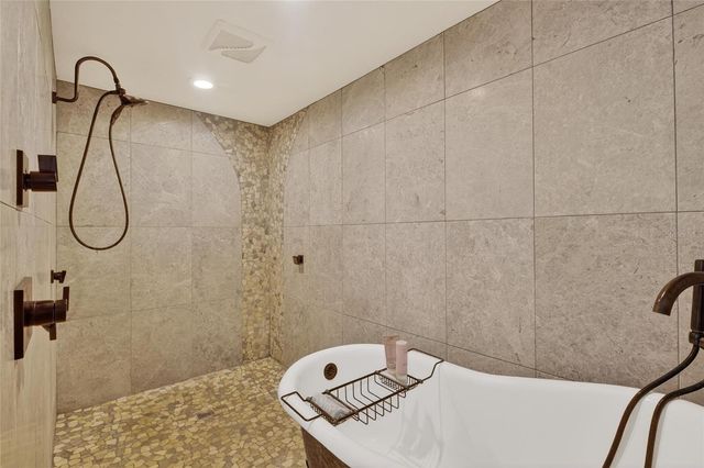 931 GULF BOULEVARD, Belleair Beach, FL 33786