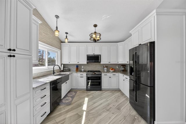 931 GULF BOULEVARD, Belleair Beach, FL 33786