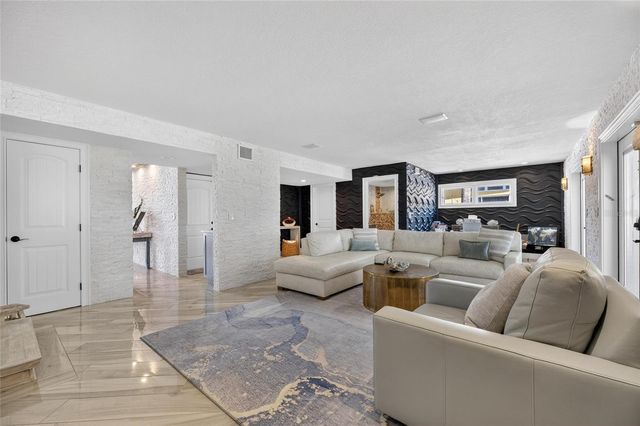 931 GULF BOULEVARD, Belleair Beach, FL 33786