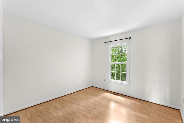 7877 PAINTED DAISY DR, Springfield, VA 22152