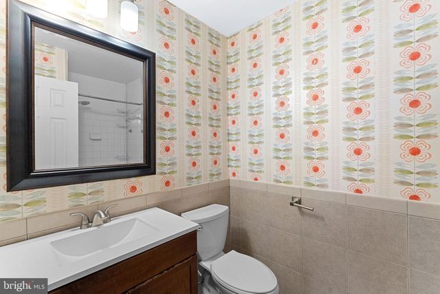 7877 PAINTED DAISY DR, Springfield, VA 22152