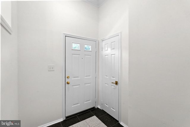 7877 PAINTED DAISY DR, Springfield, VA 22152