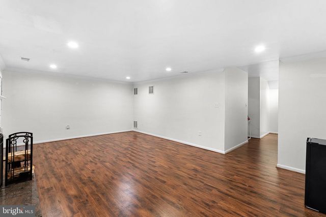 7877 PAINTED DAISY DR, Springfield, VA 22152