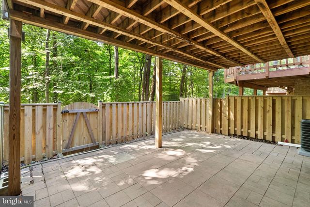 7877 PAINTED DAISY DR, Springfield, VA 22152