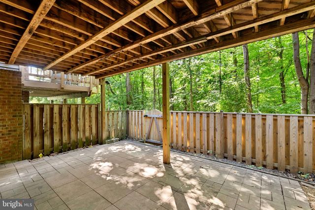 7877 PAINTED DAISY DR, Springfield, VA 22152