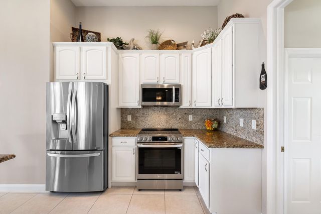 14042 88th Place N, Loxahatchee, FL 33470