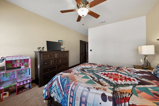 204 W Red Oak Lane, Ingram, TX 78025