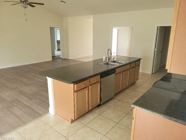 1852 Valmont ST, Lehigh Acres, FL 33972