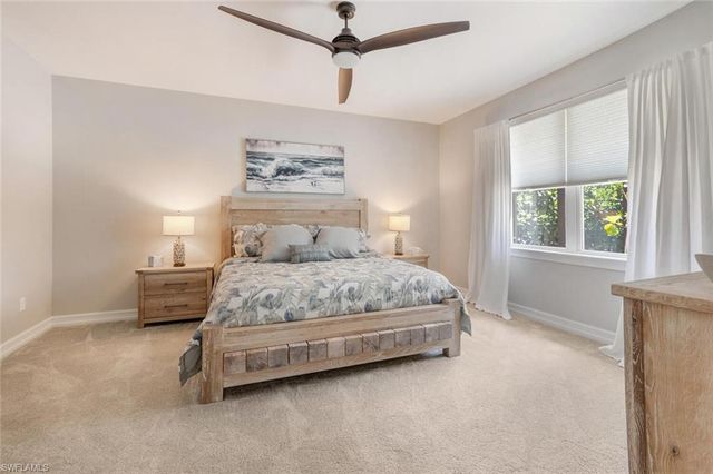 14606 Tropical DR, Naples, FL 34114