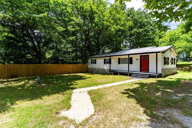 9263 W Oklahoma Avenue, Sapulpa, OK 74066