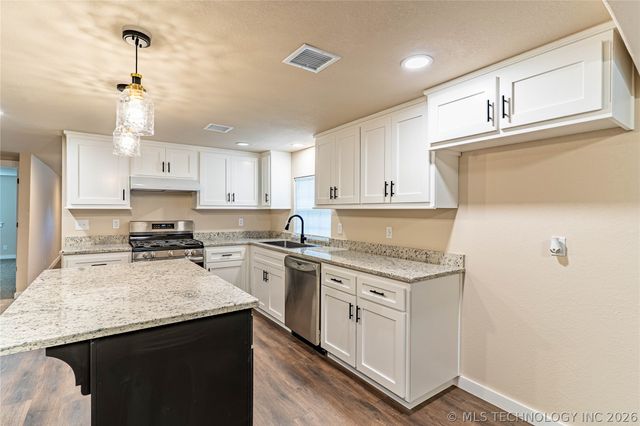 9263 W Oklahoma Avenue, Sapulpa, OK 74066