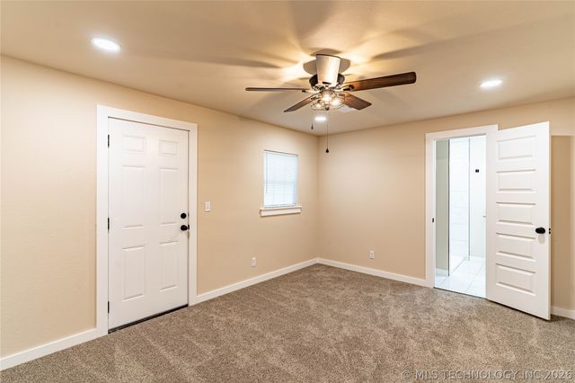9263 W Oklahoma Avenue, Sapulpa, OK 74066