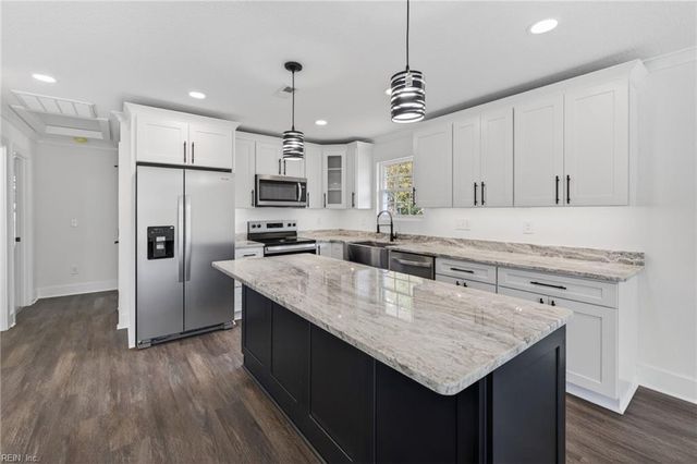 204 Wynn ST, Portsmouth, VA 23701