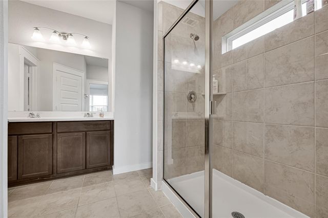 30280 Kingston Heath Drive, Cleveland, TX 77327