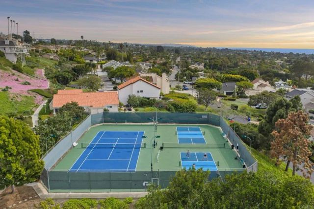 1748 Gascony Road, Encinitas, CA 92024