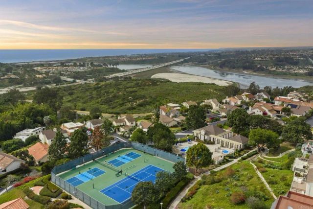 1748 Gascony Road, Encinitas, CA 92024