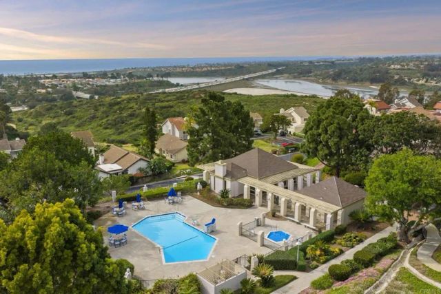 1748 Gascony Road, Encinitas, CA 92024