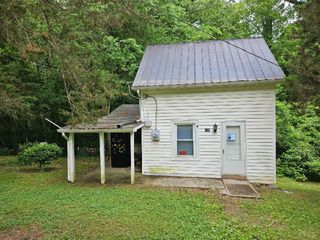 128 Brooke Street, Brookneal, VA 24528