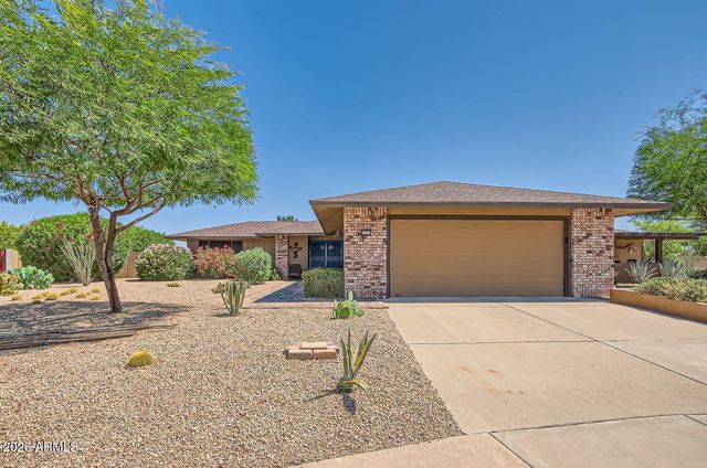21019 N TOTEM Drive, Sun City West, AZ 85375