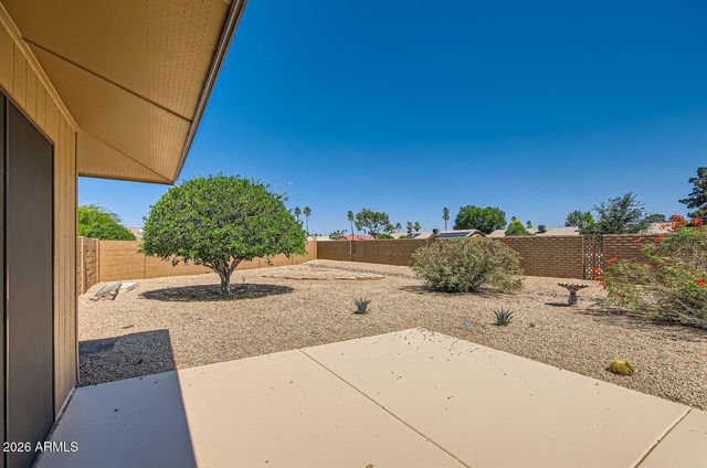 21019 N TOTEM Drive, Sun City West, AZ 85375