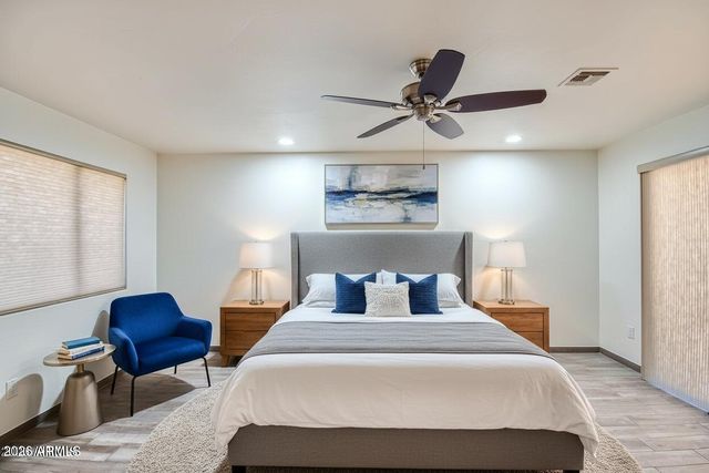 21019 N TOTEM Drive, Sun City West, AZ 85375