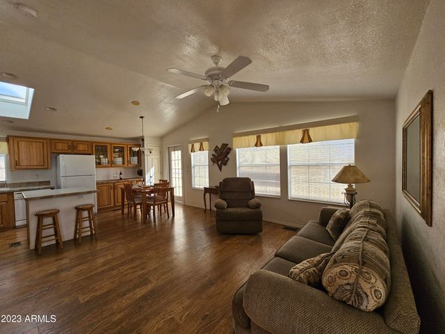 650 N Hawes Road 4956, Mesa, AZ 85207