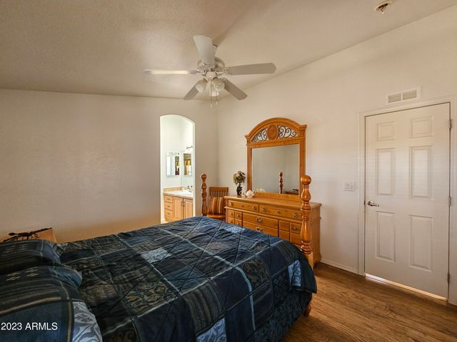 650 N Hawes Road 4956, Mesa, AZ 85207