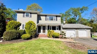 34 Myrtle Avenue 2, Allendale, NJ 07401