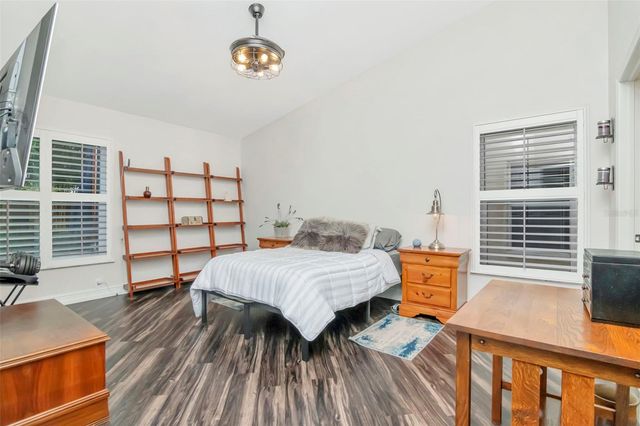 3021 BROOKFIELD LANE, Clearwater, FL 33761