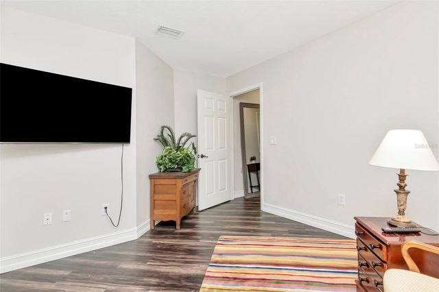 3021 BROOKFIELD LANE, Clearwater, FL 33761