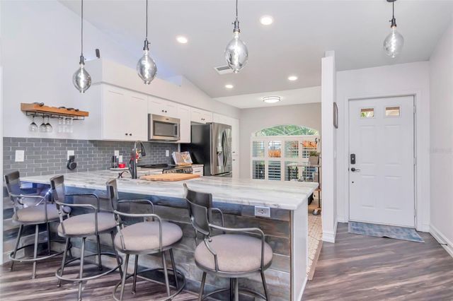 3021 BROOKFIELD LANE, Clearwater, FL 33761