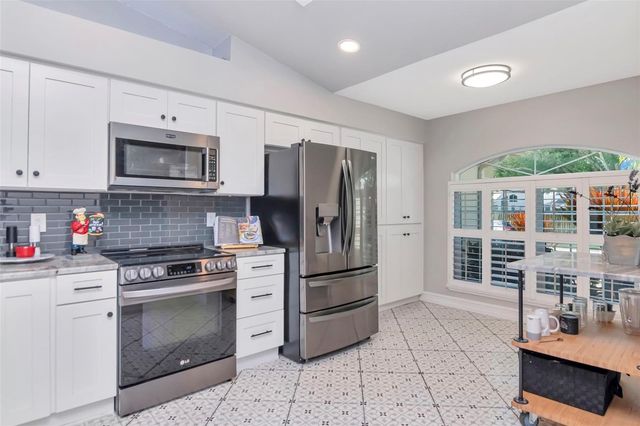 3021 BROOKFIELD LANE, Clearwater, FL 33761