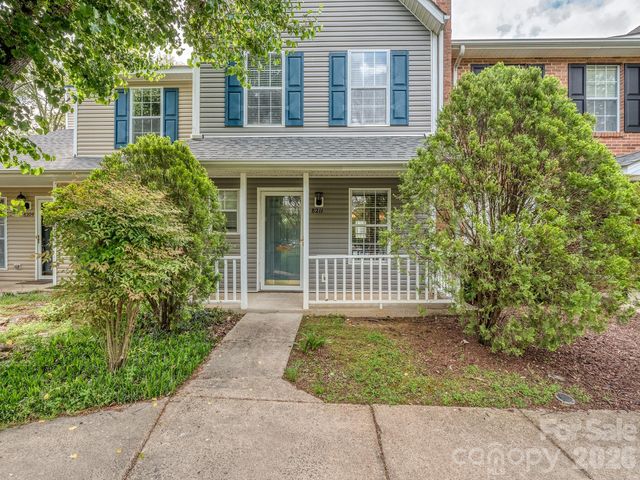 8211 Golf Ridge Drive, Charlotte, NC 28277