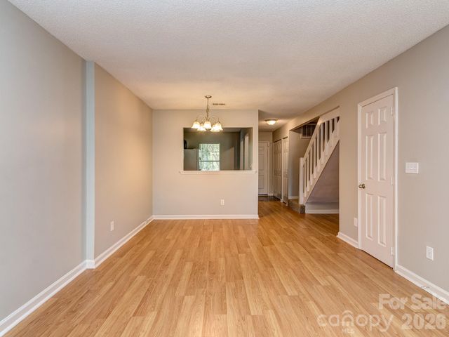 8211 Golf Ridge Drive, Charlotte, NC 28277