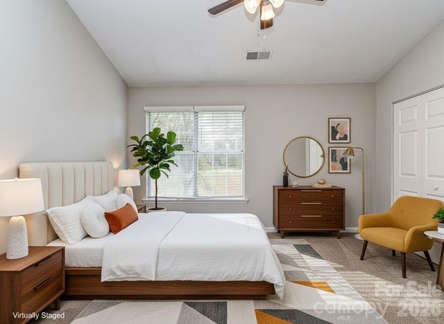 8211 Golf Ridge Drive, Charlotte, NC 28277