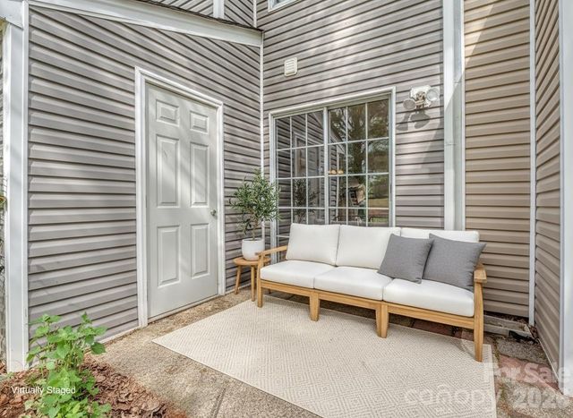 8211 Golf Ridge Drive, Charlotte, NC 28277