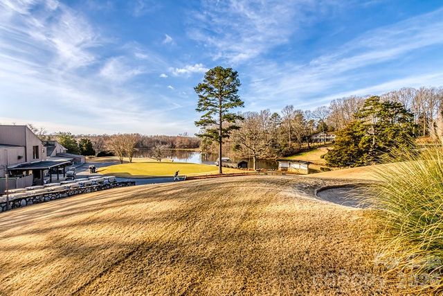 8211 Golf Ridge Drive, Charlotte, NC 28277