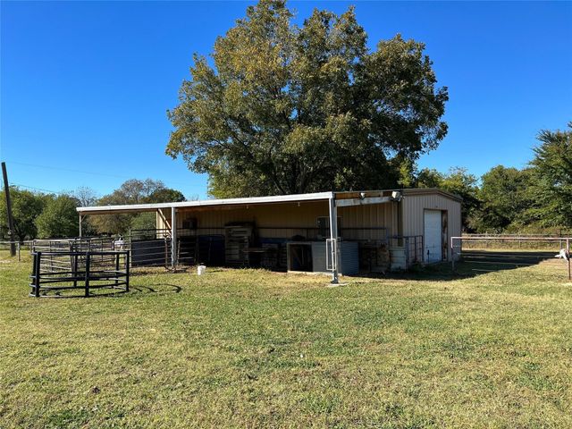 2815 Fm 3092, Gainesville, TX 76240