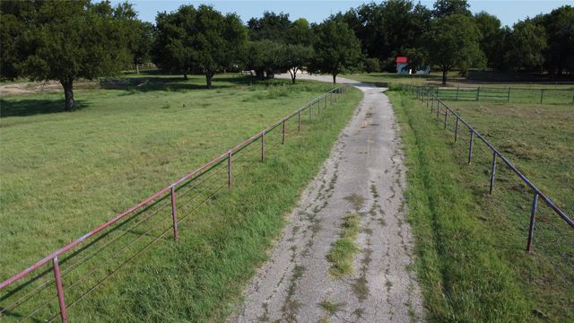 2815 Fm 3092, Gainesville, TX 76240