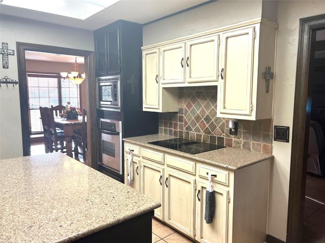 2815 Fm 3092, Gainesville, TX 76240