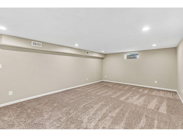 822 Walnut St, Windsor, CO 80550