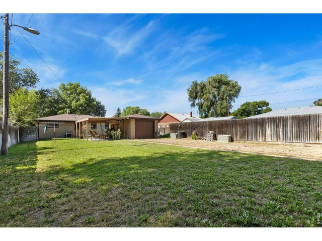 822 Walnut St, Windsor, CO 80550