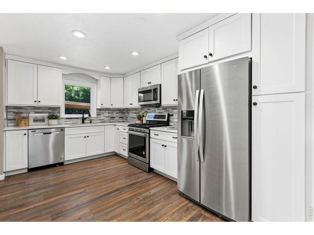 822 Walnut St, Windsor, CO 80550
