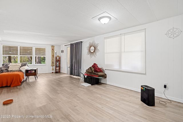 3617 County Road 406, Lake Panasoffkee, FL 33538