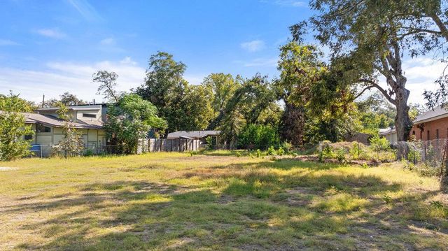 1119 Tillery ST, Austin, TX 78702