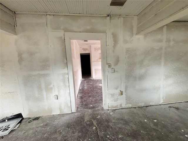 1020 E MAIN STREET, Haines City, FL 33844