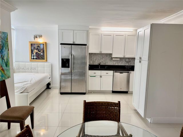 200 172nd St 114, Sunny Isles Beach, FL 33160