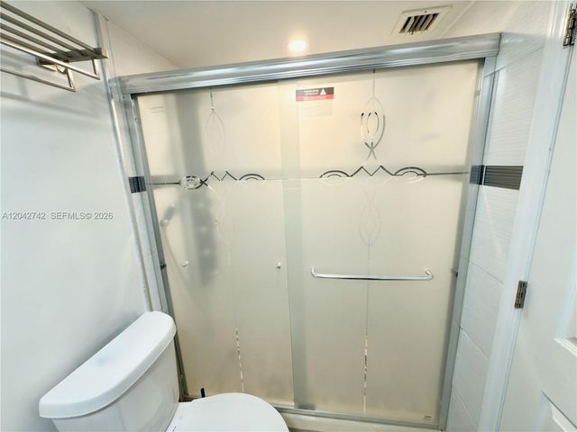 200 172nd St 114, Sunny Isles Beach, FL 33160