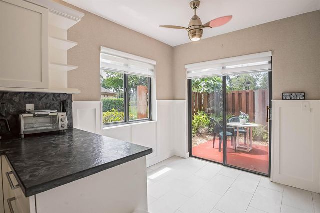 5338 S Fountains Dr Drive S, Lake Worth, FL 33467